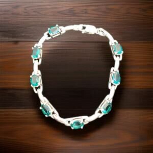 Badavici Signed 925 Sterling Silver Green Crystal Oval Link Tennis Bracelet 8"